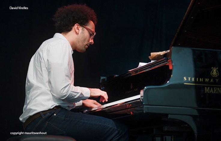 David Virelles trad tijdens Gent Jazz meerdere malen op in de Garden Stage met zijn Project  Mboko