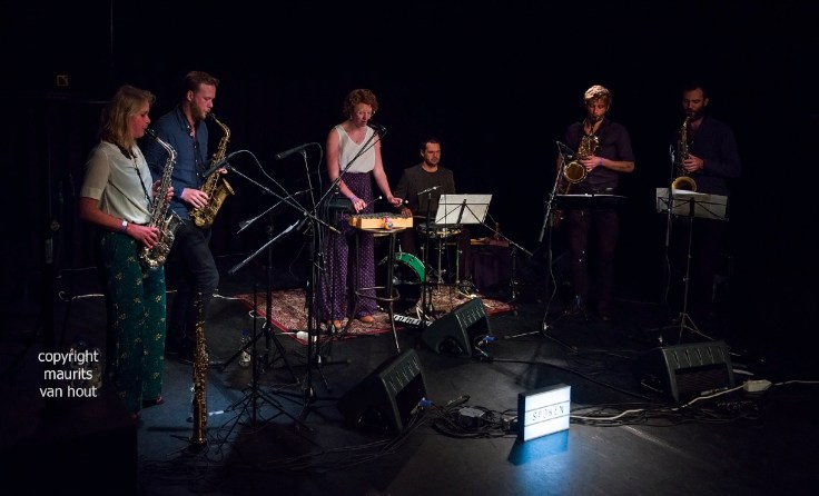 Spoken Saxophone Quartet gefotografeerd door fotograaf maurits  van hout 
