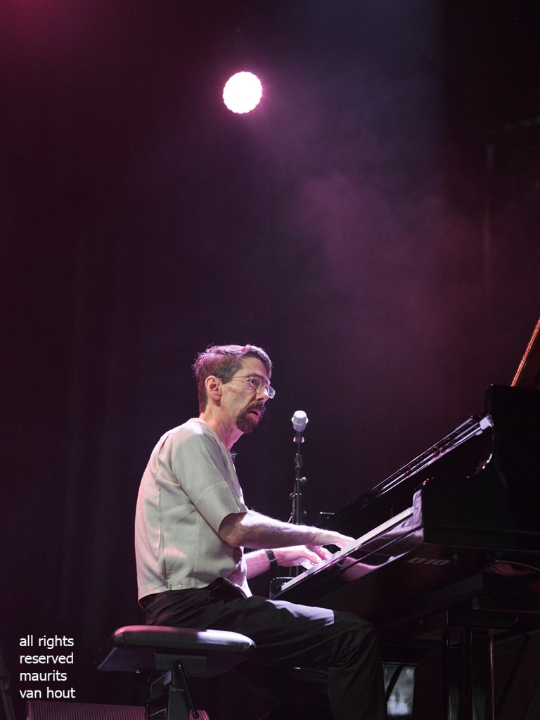 Fred Hersch trio by jazzphotographer Maurits van Hout