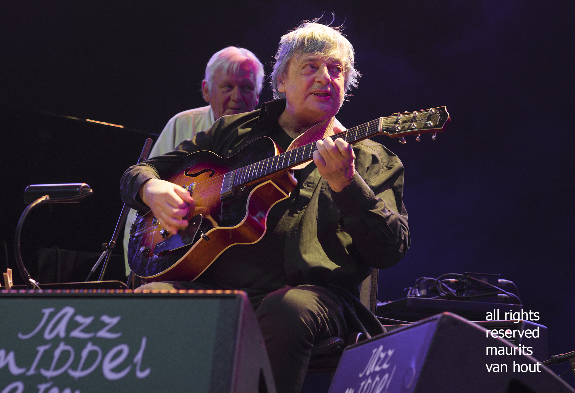 Philip Catherine by jazzphotographer maurits van hout
